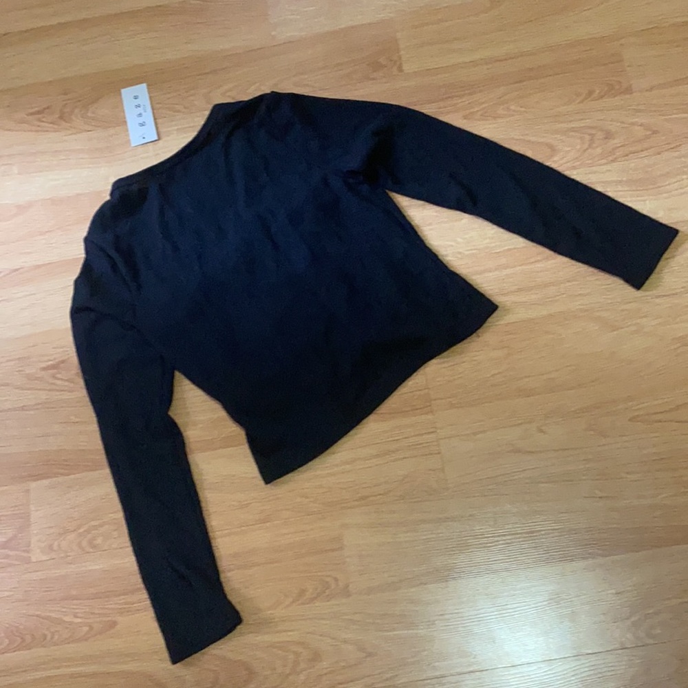 ⚫️ black button top! - Picture 4 of 4
